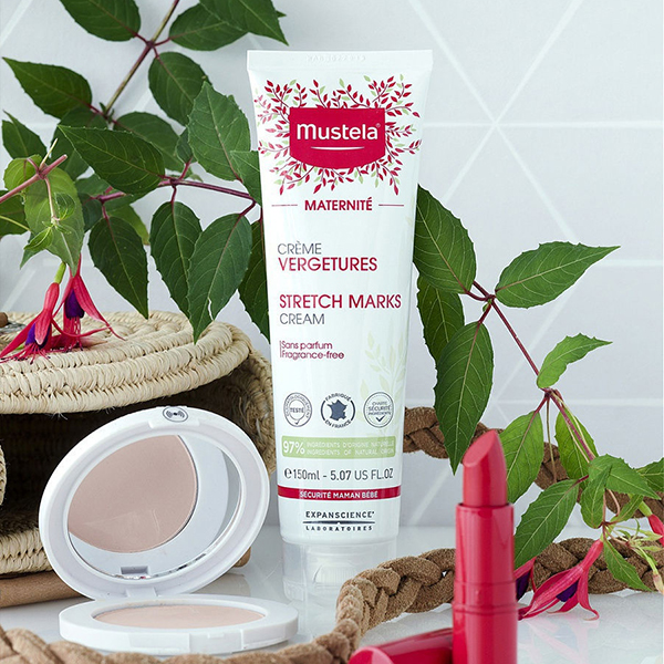 Крем  Mustela для профилактики растяжек 150мл